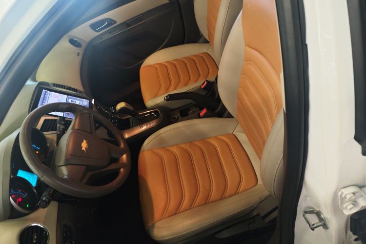 Used Chevrolet Cruze 2015 1.5L Classic SE AT Left Front Seat