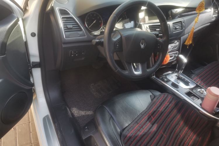 Used Renault Latitude 2011 2.5L Automatic Luxury Navigation Edition