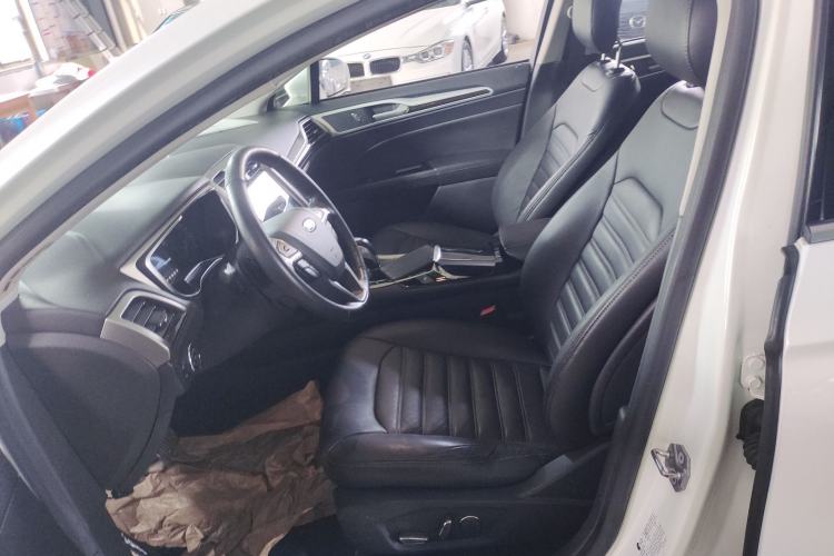 Used Ford Mondeo 2013 2.0L GTDi 200 Fashion Edition
