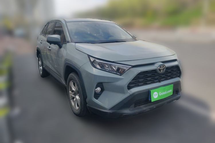 Used Toyota RAV4 2020 2.0L CVT Two-Wheel Drive Urban Edition Front Right 45 Deg