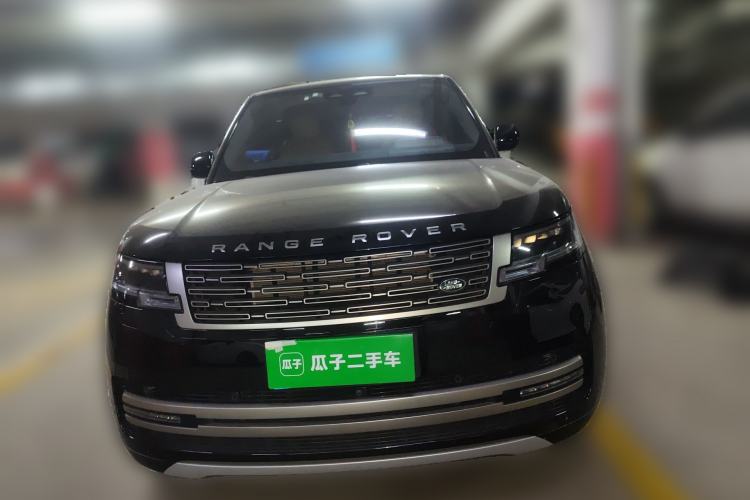 Used Land Rover Range 2023 3.0 L6 400 PS Prestige Seven-Seater Extended Version
