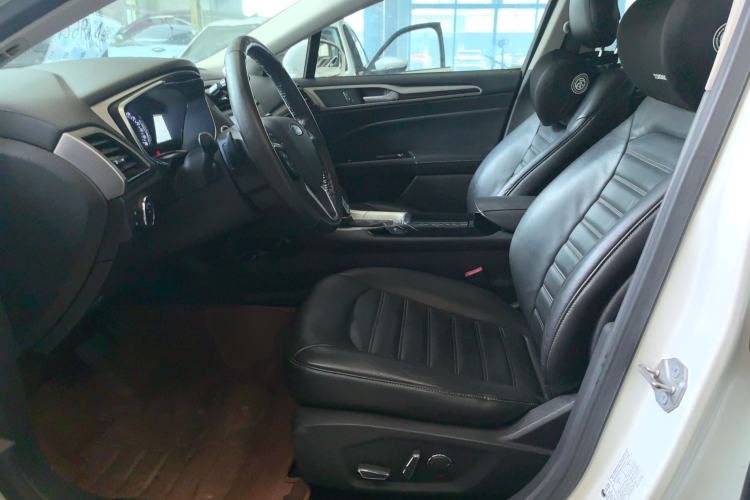 Used Ford Mondeo 2013 2.0L GTDi 200 Luxury Model