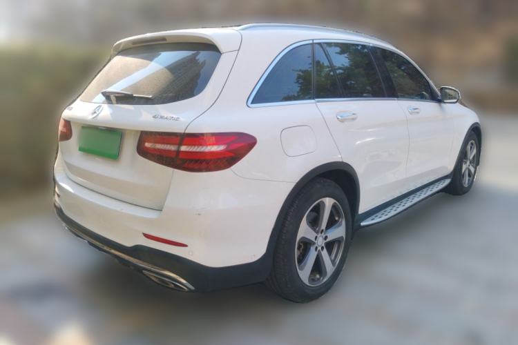Used Mercedes-Benz GLC 2016 GLC 260 4MATIC Luxury Model