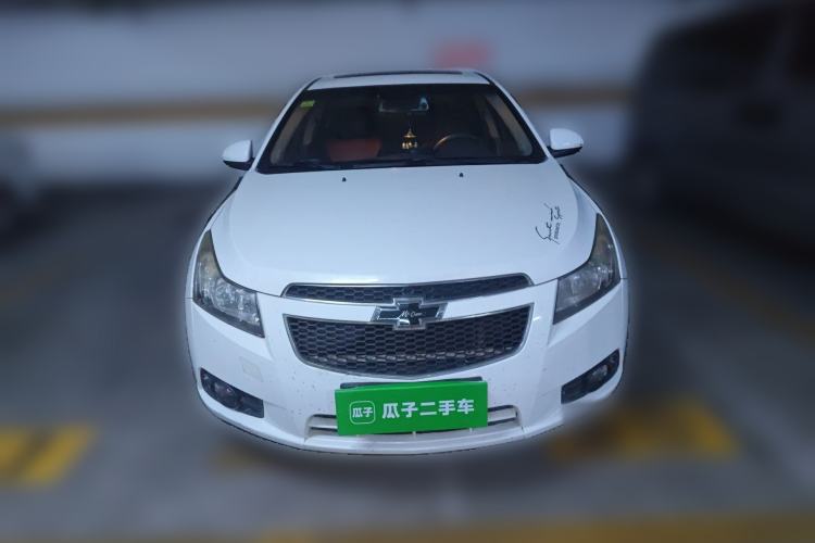 Used Chevrolet Cruze 2013 1.6L SE MT Front