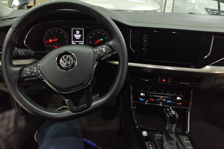 Used Volkswagen Passat 2020 330TSI Elite Edition China VI