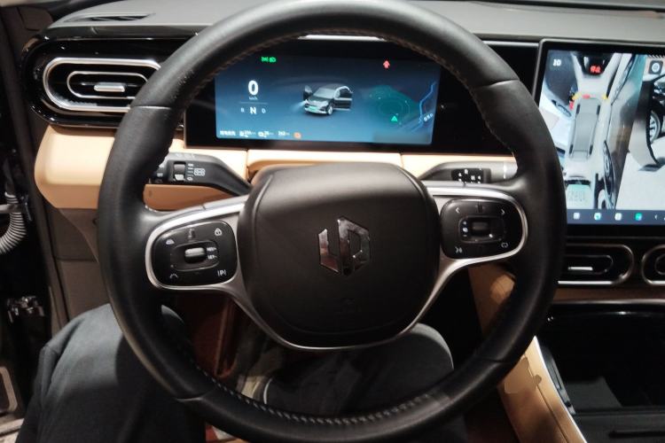 Used Leapmotor C11 2024 Range-Extended 200 Smart Enjoyment Edition Steering Wheel