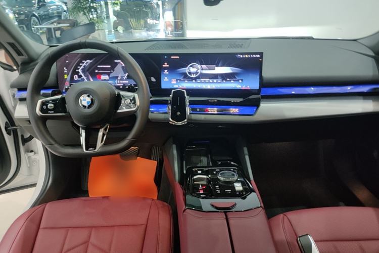 Used BMW 5 Series 2024 530Li Leading Model M Sport Package Center Console