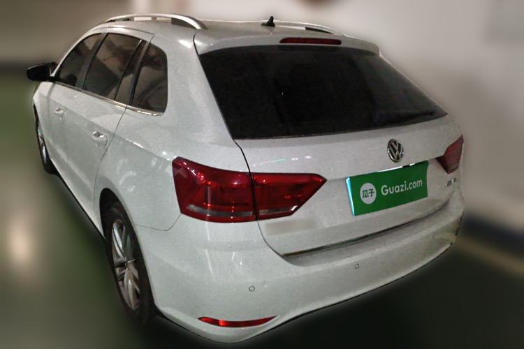 Used Volkswagen Gran Lavida 2015 1.6L Automatic Comfort Edition
