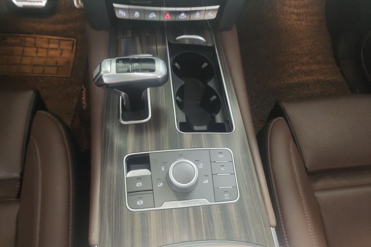 Used Haval H9 2017 2.0T Gasoline 4x4 Luxury 7-Seater