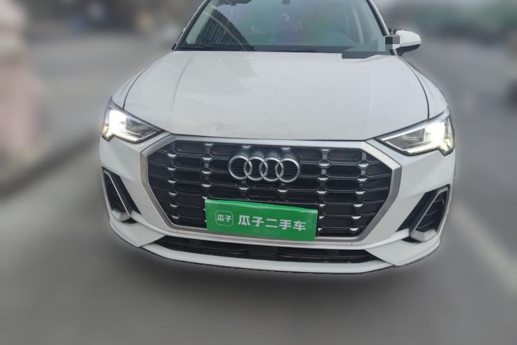 Used Audi Q3 2019 40 TFSI Fashion Dynamic Model
