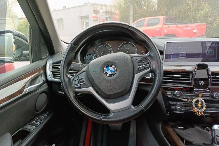 Used BMW X5 2017 xDrive28i
