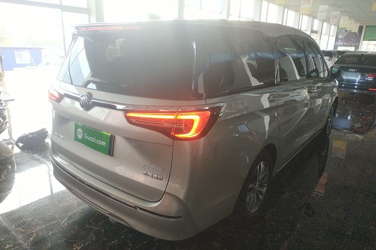 Used Buick GL8 2021 ES Land Cruiser 653T Luxury Edition
