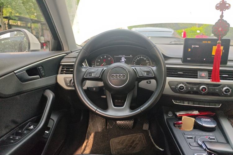 Used Audi A4L 2017 Plus 40 TFSI Ambition Model
