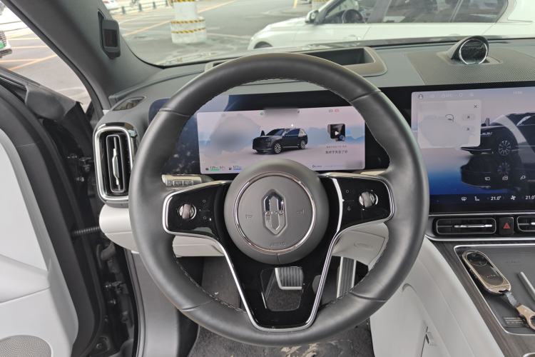 Used Hima AITO M9 2024 Range-Extended Ultra Version 42 kWh 6-Seater Model
