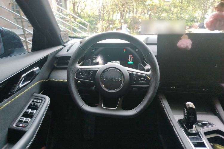 Used Lynk & Co 03 2026 Model 1.5TD DCT Halo Steering Wheel