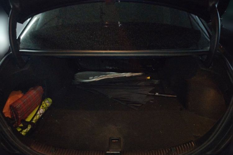 Used Mercedes-Benz C-Class 2019 C 180 L Fashion Edition Sport Version Trunk