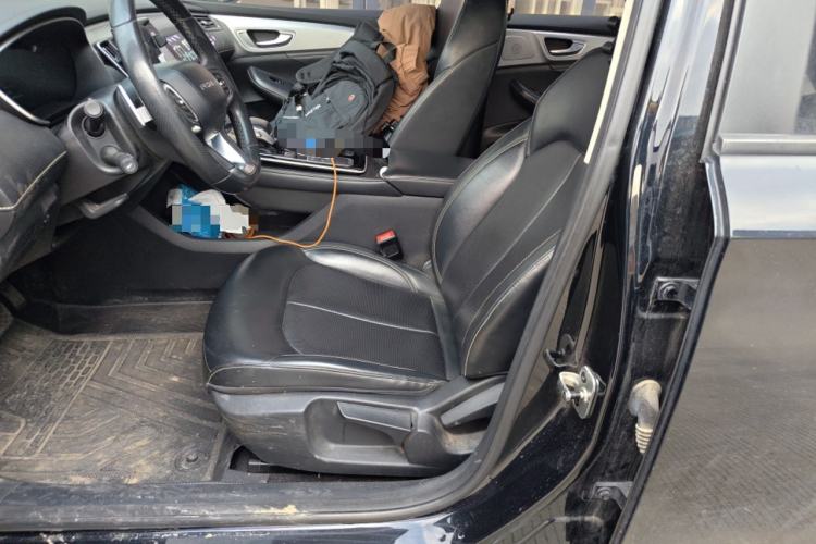 Used Roewe i6 MAX 2020 300TGI Automatic Sporty Cool Edition
