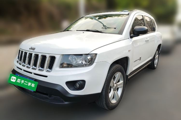 Used Jeep Compass 2014 2.0L two-wheel drive sport version