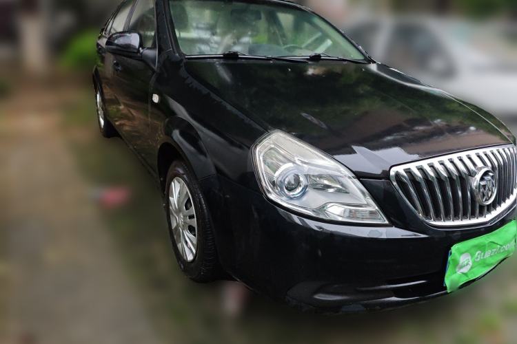Used Buick Excelle 2015 1.5L Automatic Classic Model Front Right 45 Deg