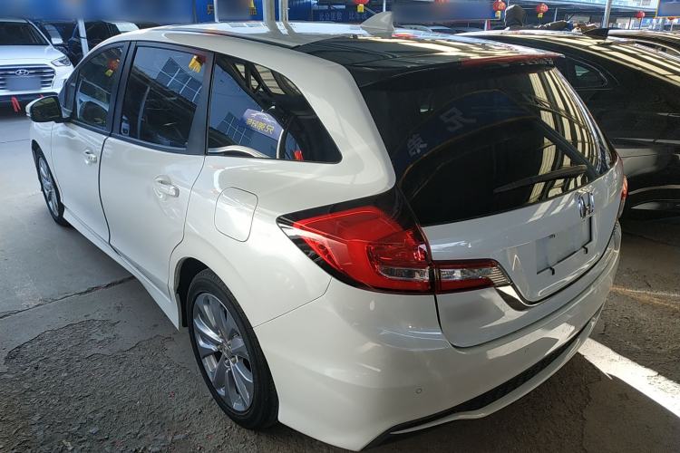 Used Honda Jade 2017 1.8L automatic Comfort version 5 seats