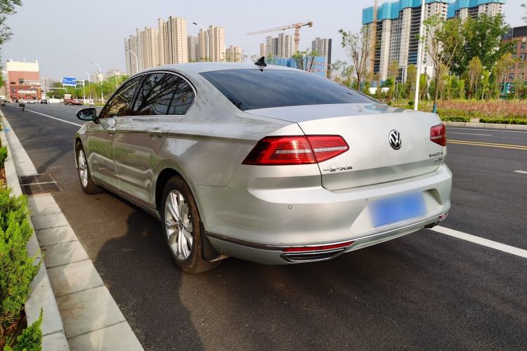 Used Volkswagen Magotan 2018 Facelift 330TSI DSG Luxury Model