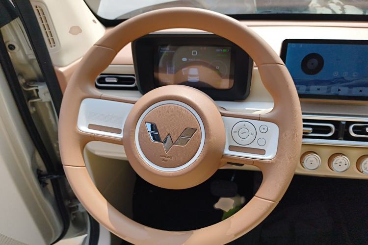 Used Wuling Hongguang MINIEV 2024 3rd Generation 215km Youth Edition Steering Wheel