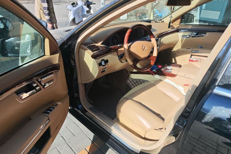 Used Mercedes-Benz S-Class 2010 S 300 L Luxury Model Driver Seat