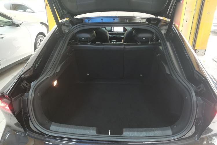 Used CHANGAN UNI-V iDD 2023 Zhidian iDD 1.5T 113km Smart & Fun Version (Rapid Edition)