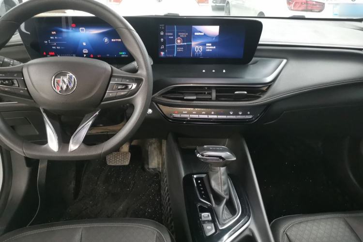 Used Buick Verano 2023 Pro Enjoyment Edition Center Console