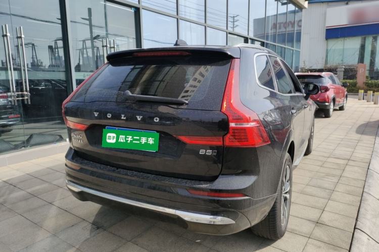 Used Volvo XC60 2025 B5 4x4 Smart Luxury Edition
