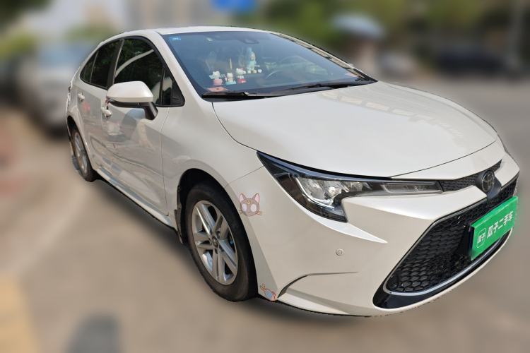 Used Toyota Levin 2021 185T CVT Luxury Edition Front Right 45 Deg