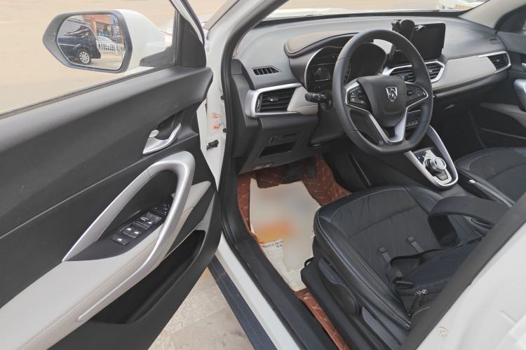 Used Baojun 510 2017 1.5L Automatic Fashion Model