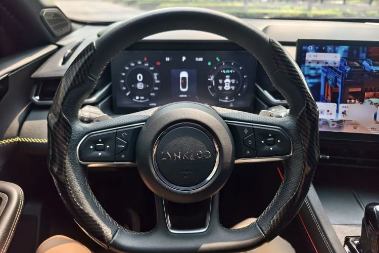 Used Lynk & Co 03 2023 1.5TD DCT JingPro Interior 3