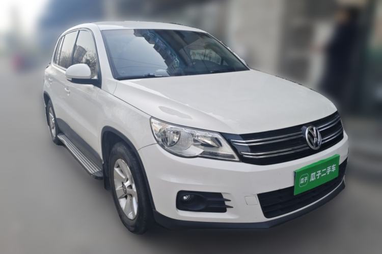 Used Volkswagen Tiguan 2012 1.8TSI Automatic Two-Wheel Drive Urban Edition Front Right 45 Deg