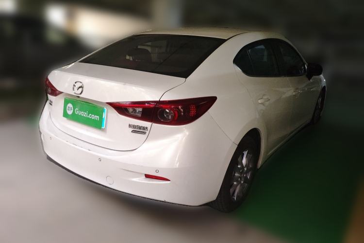Used Mazda 3 Axela 2017 Sedan 1.5L Automatic Luxury Model Emission Standard China V
