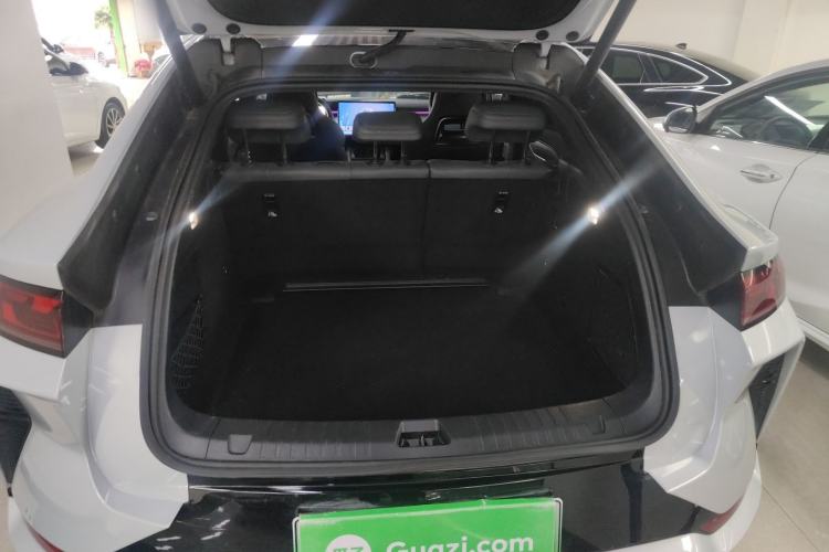 Used BYD Song L EV 2025 Intelligent Driving Version 662 km LiDAR Excellence Edition