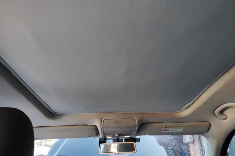 Used Volkswagen Tiguan 2015 1.8TSI Automatic Two-Wheel Drive Luxury Model Headliner