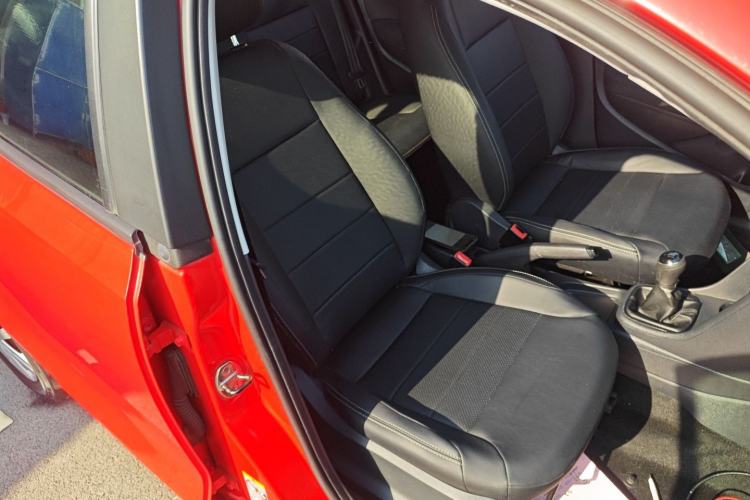 Used Volkswagen Polo 2014 1.4L Manual Fashion Edition