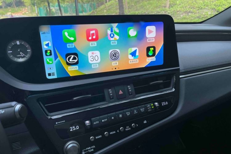 Used Lexus ES 2022 200 Excellence Edition