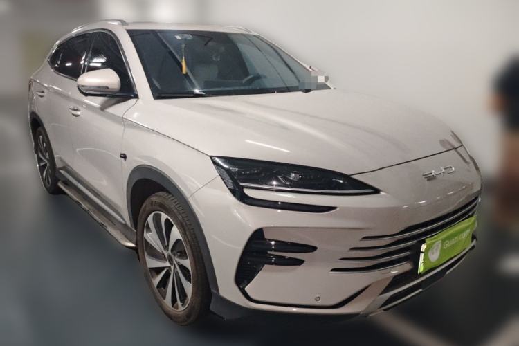 Used BYD Song PLUS New Energy 2023 Champion Edition DM-i 110KM Flagship Model
