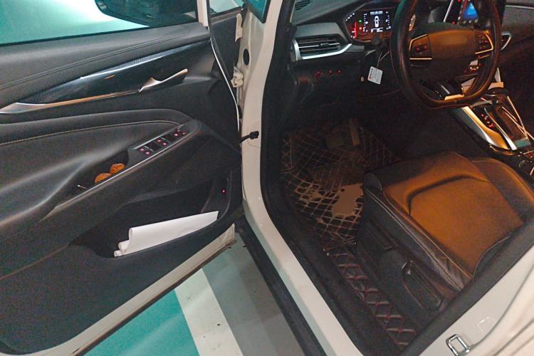 Used SAIC MAXUS G50 2019 1.5T Automatic Elite Edition China VI Standard Driver Seat