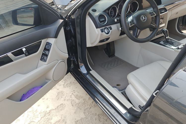 Used Mercedes-Benz C-Class 2013 C 180 CGI Classic