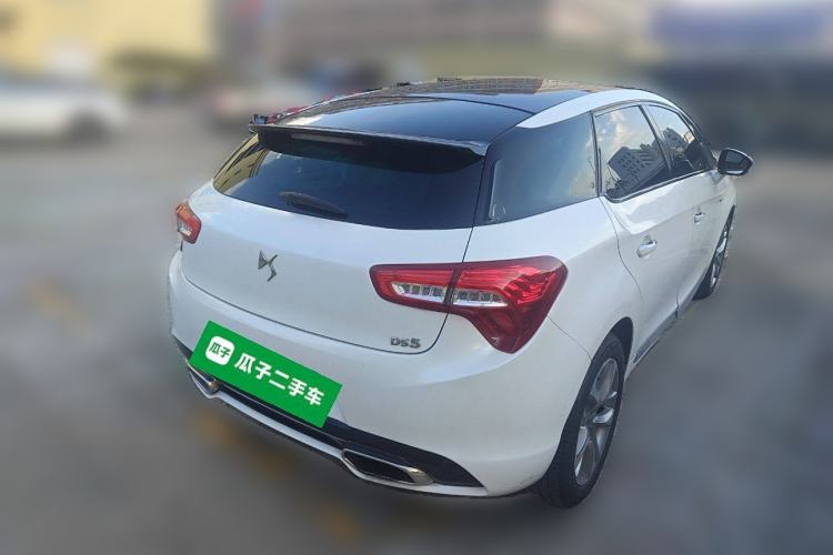 Used DS 5 2014 1.6T Luxury Edition THP160
