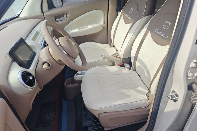 Used Wuling Hongguang MINIEV 2025 Four-Door Version Advanced Edition Left Front Seat