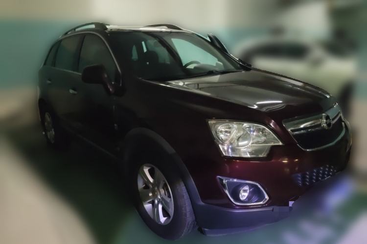 Used Opel Antara 2012 2.4L Two-Wheel-Drive Comfort Edition Front Right 45 Deg