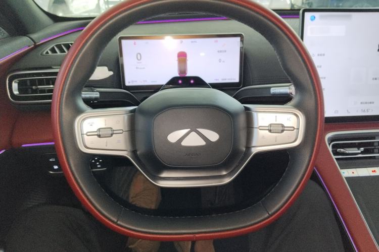 Used Chery Fulwin A9L 2025 Model, Four-Wheel Drive High-Energy Peak Edition Steering Wheel