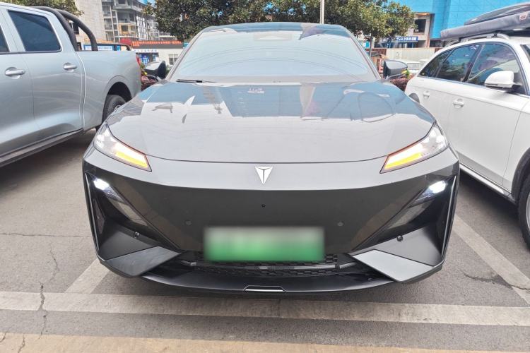 Used Deepal S07 2025 215Max Deep Blue Intelligent Driving AD PRO Range-Extended Version
