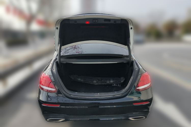 Used Mercedes-Benz E-Class 2017 E 200 Sport