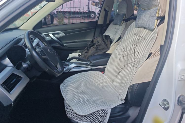 Used Geely Auto Emgrand X7 Sport 2016 1.8TD Automatic Smart Model Left Front Seat