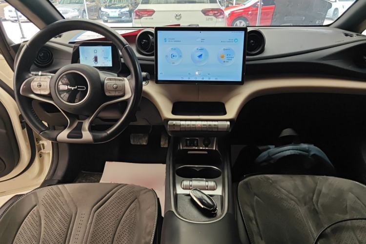 Used BYD Dolphin 2023 420 km Free Version